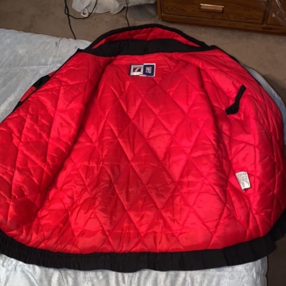 Chicago bulls jacket - Picture 2 of 3